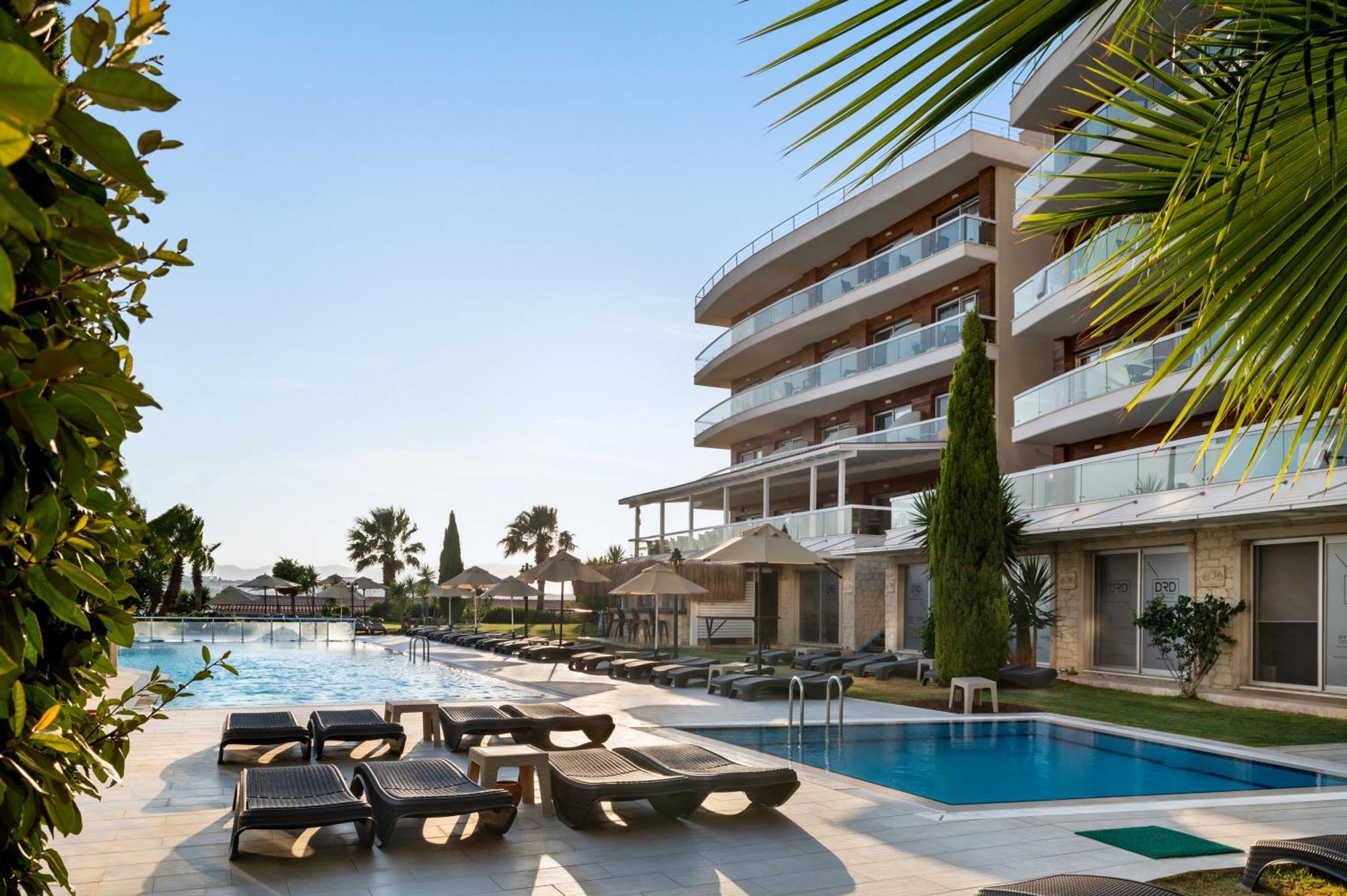 La Quinta By Wyndham Cesme Hotel İzmir Exterior photo