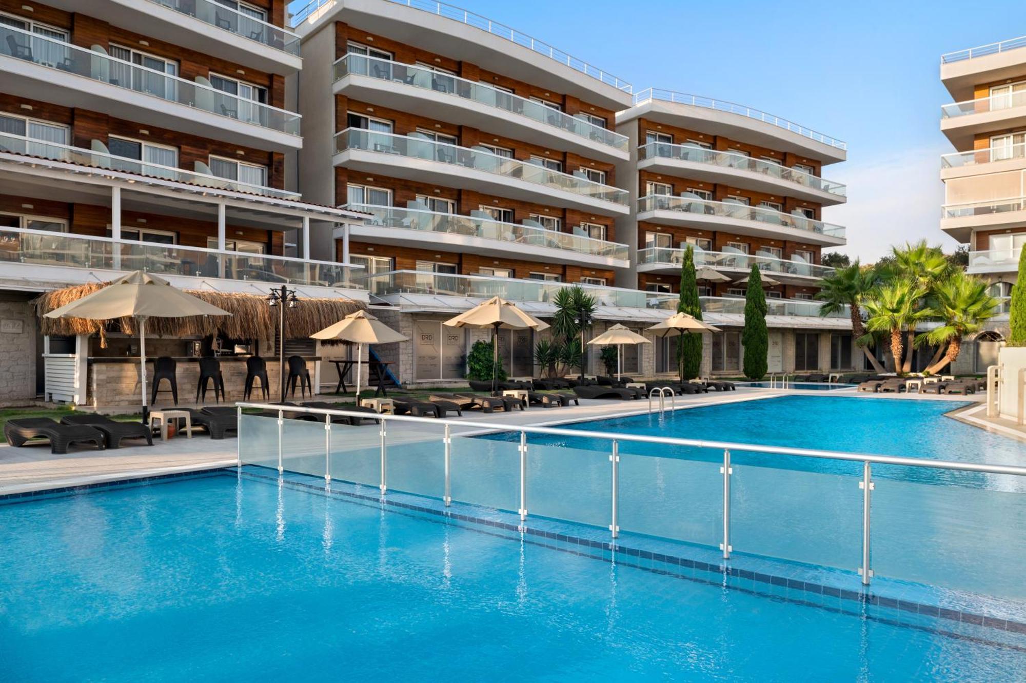 La Quinta By Wyndham Cesme Hotel İzmir Exterior photo